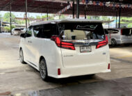 TOYOTA ALPHARD 2.5 HYBRID 2017