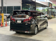 TOYOTA ALPHARD 2.5 HYBRID E-FOUR 2023