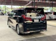 TOYOTA ALPHARD 2.5 HYBRID E-FOUR 2023