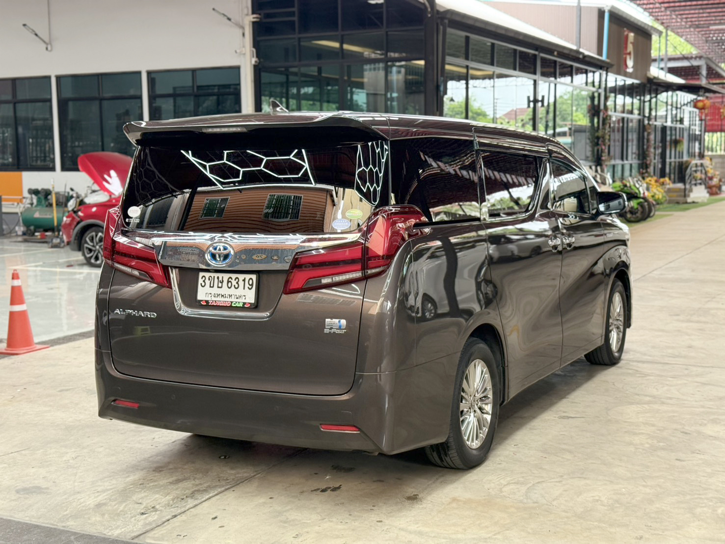 TOYOTA ALPHARD 2.5 G-F PACKAGE  HYBRID 2021