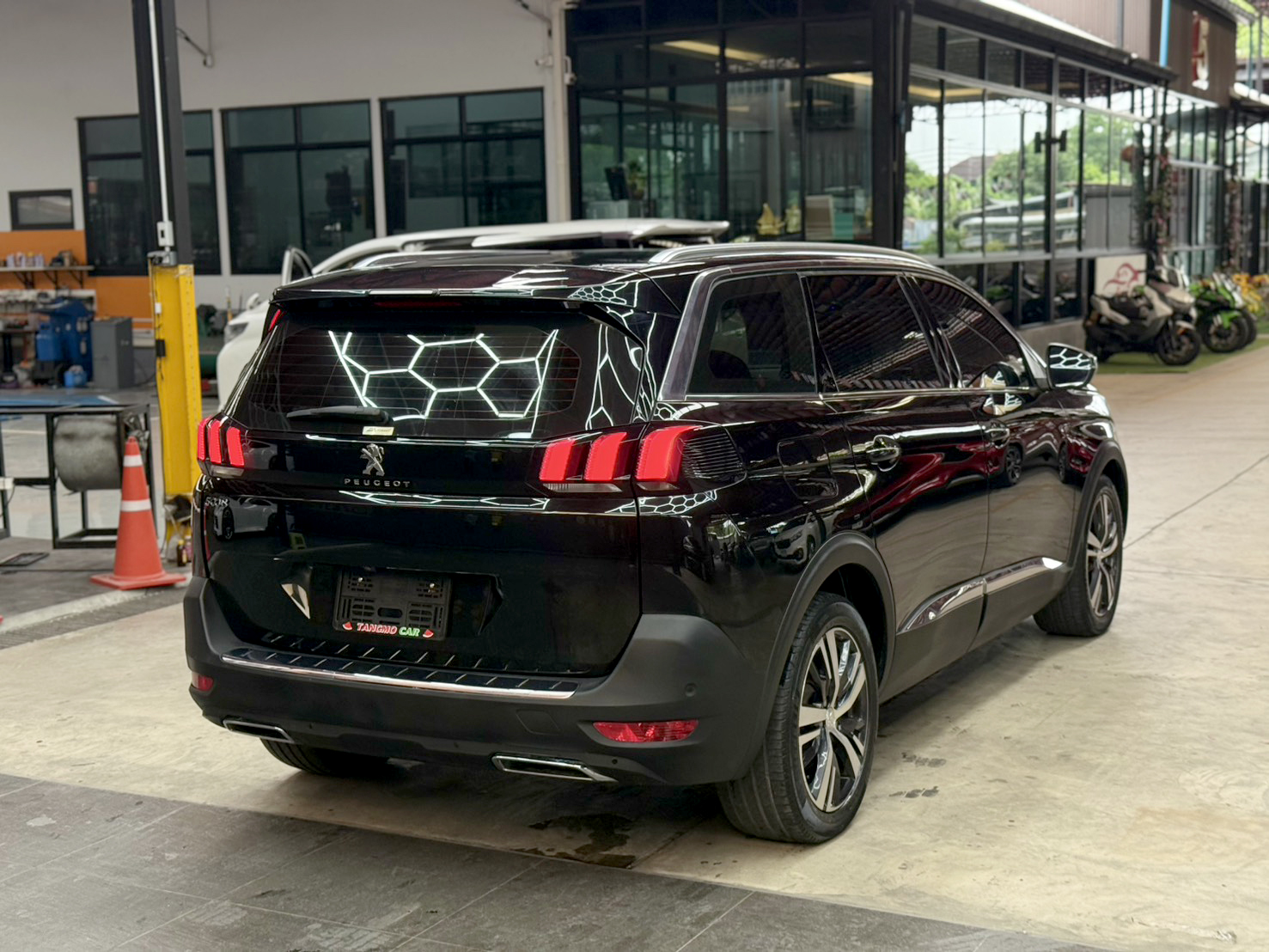 PEUGEOT 5008 1.6 Allure P87 BG 2020