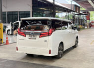 TOYOTA ALPHARD 2.5 G HYBRID 2016