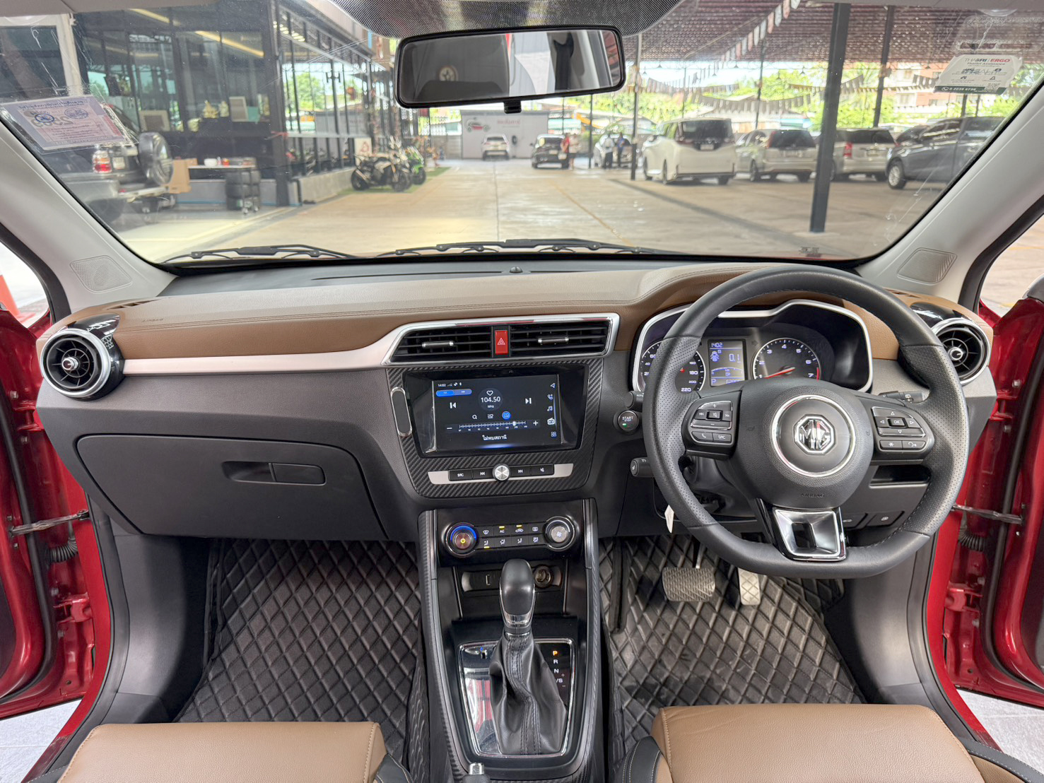 MG ZS 1.5 X+ SUNROOF 2020