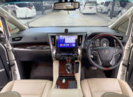TOYOTA ALPHARD 2.5 G HYBRID 2016