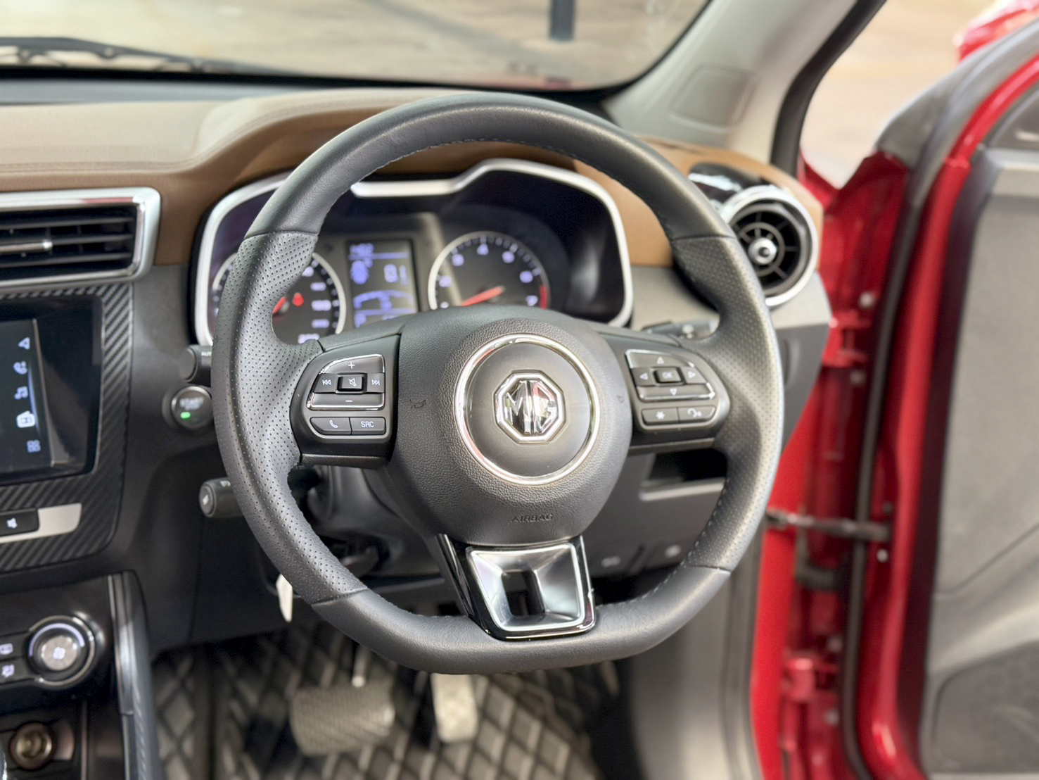 MG ZS 1.5 X+ SUNROOF 2020