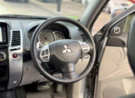 MITSUBISHI PAJERO SPORT 2.5 GT 2015