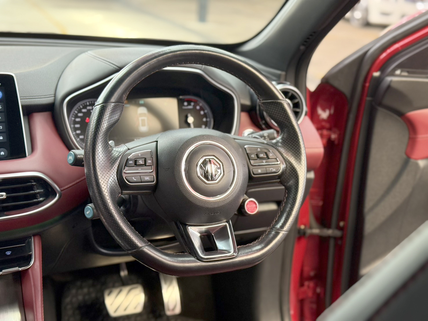 MG HS 1.5 X+ SUNROOF 2021