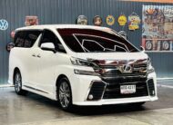 TOYOTA VELLFIRE 2.5  Z-EDITION 2015