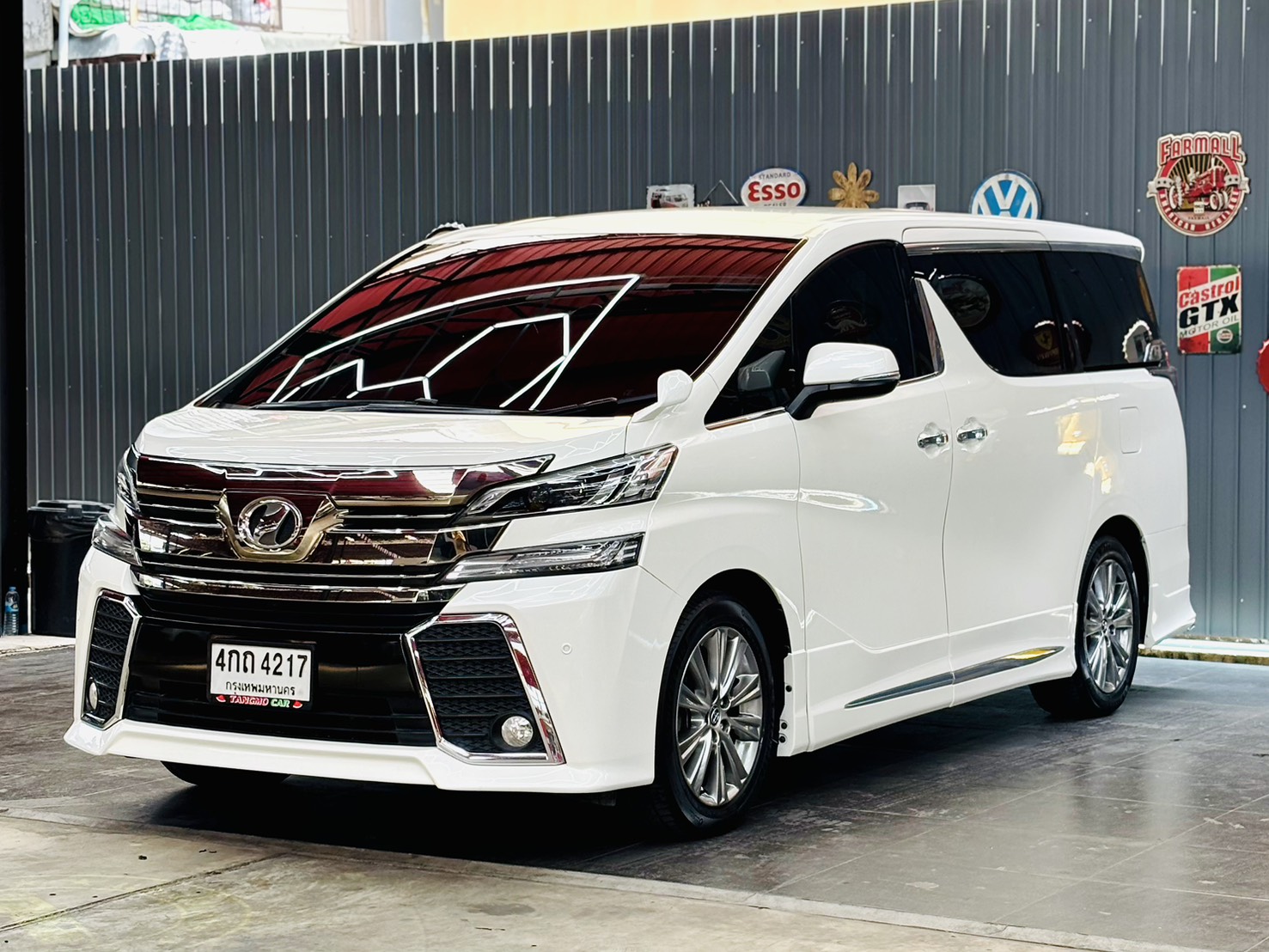 TOYOTA VELLFIRE 2.5  Z-EDITION 2015