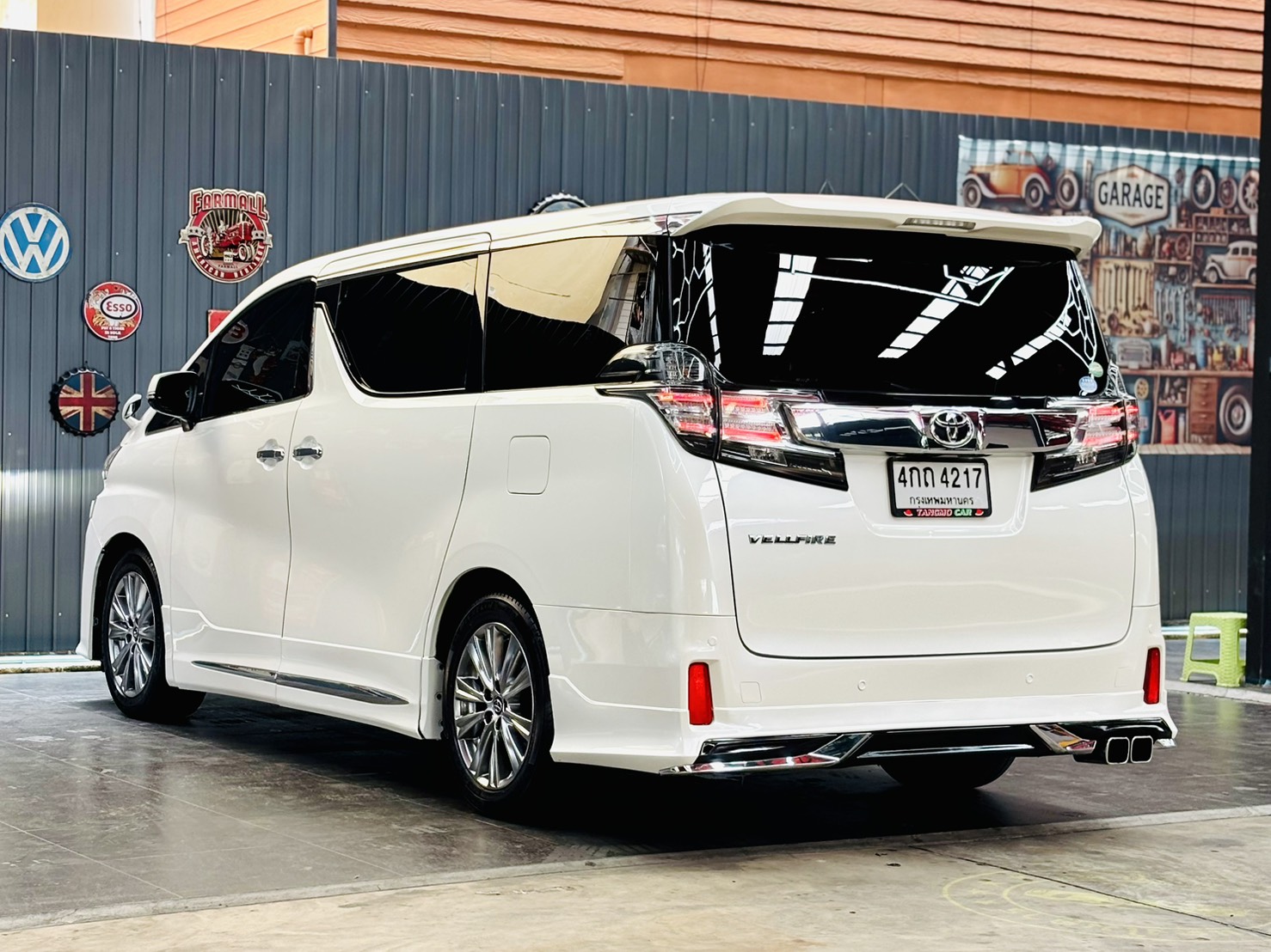 TOYOTA VELLFIRE 2.5  Z-EDITION 2015