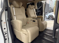 TOYOTA ALPHARD 2.5 HYBRID E-FOUR 2016
