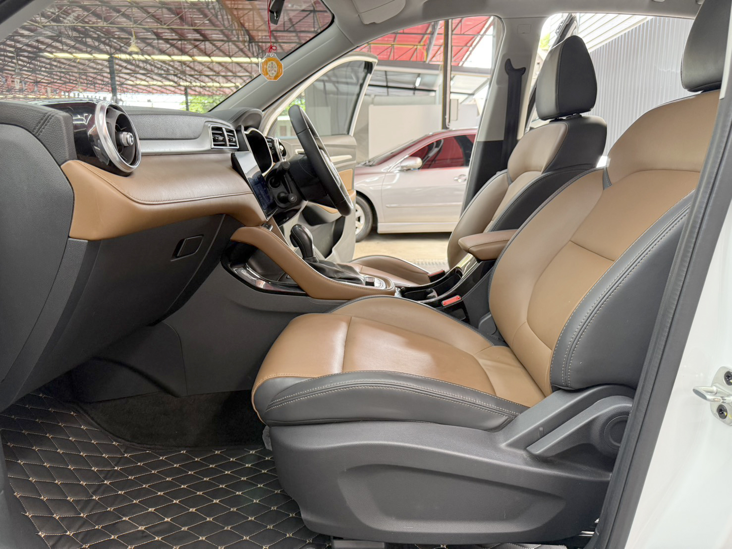 MG ZS 1.5 X+ SUNROOF 2022