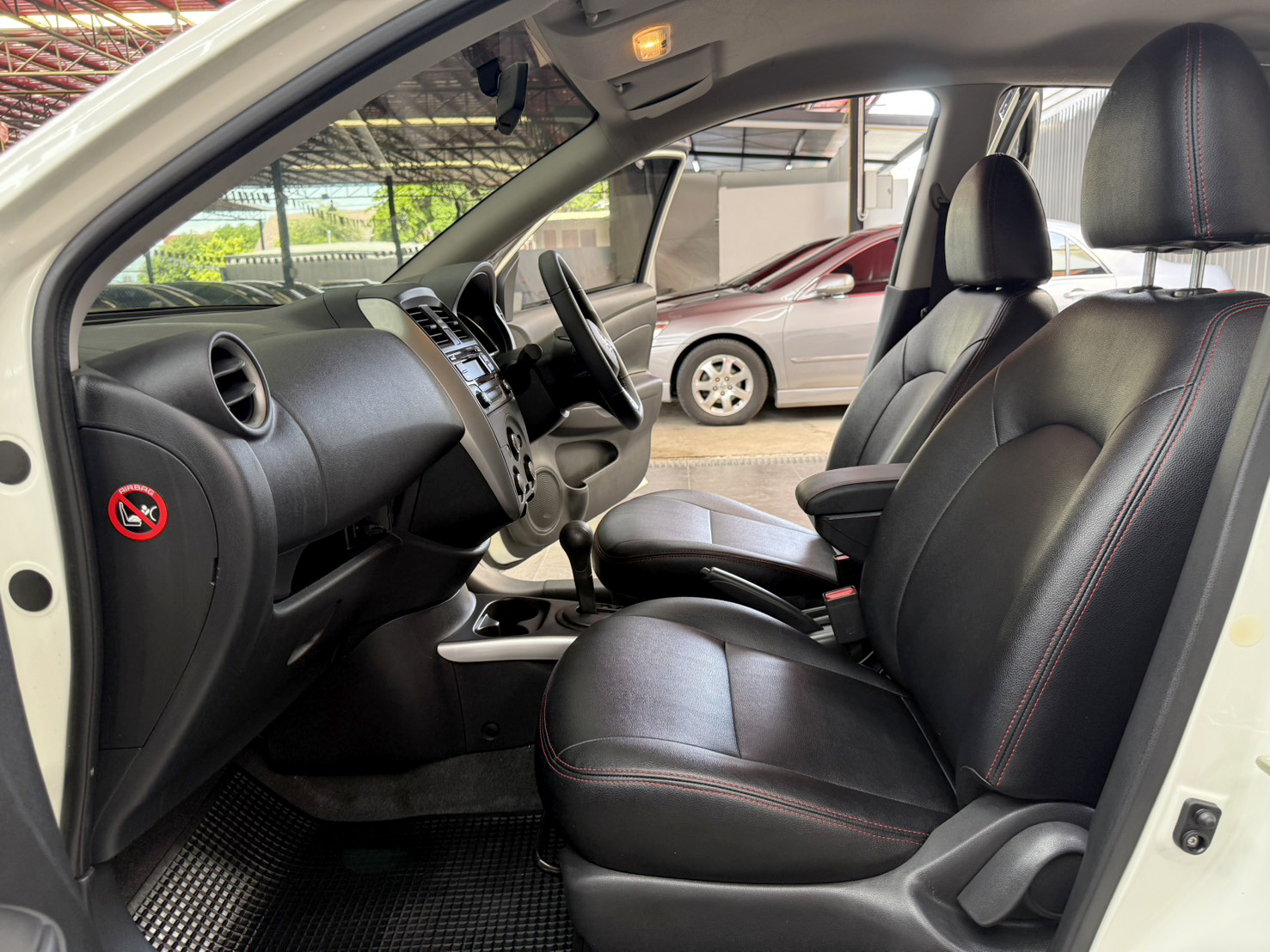 NISSAN ALMERA 1.2  E Sportech 2019