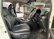 TOYOTA ALPHARD 2.5 HYBRID E-FOUR 2015