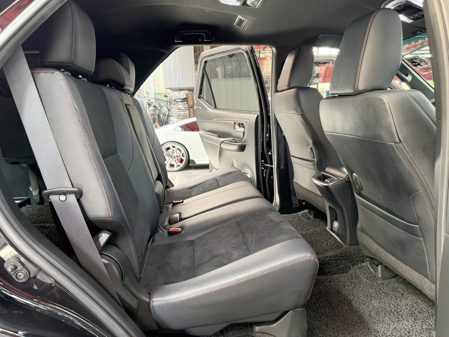 TOYOTA FORTUNER 2.8 GR SPORT 4WD 2023
