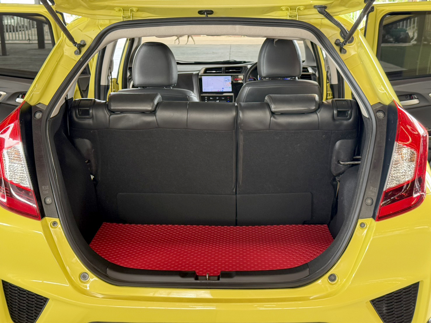 HONDA JAZZ 1.5 SV i-VTEC 2015