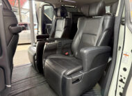TOYOTA ALPHARD 2.5 HYBRID E-FOUR 2015
