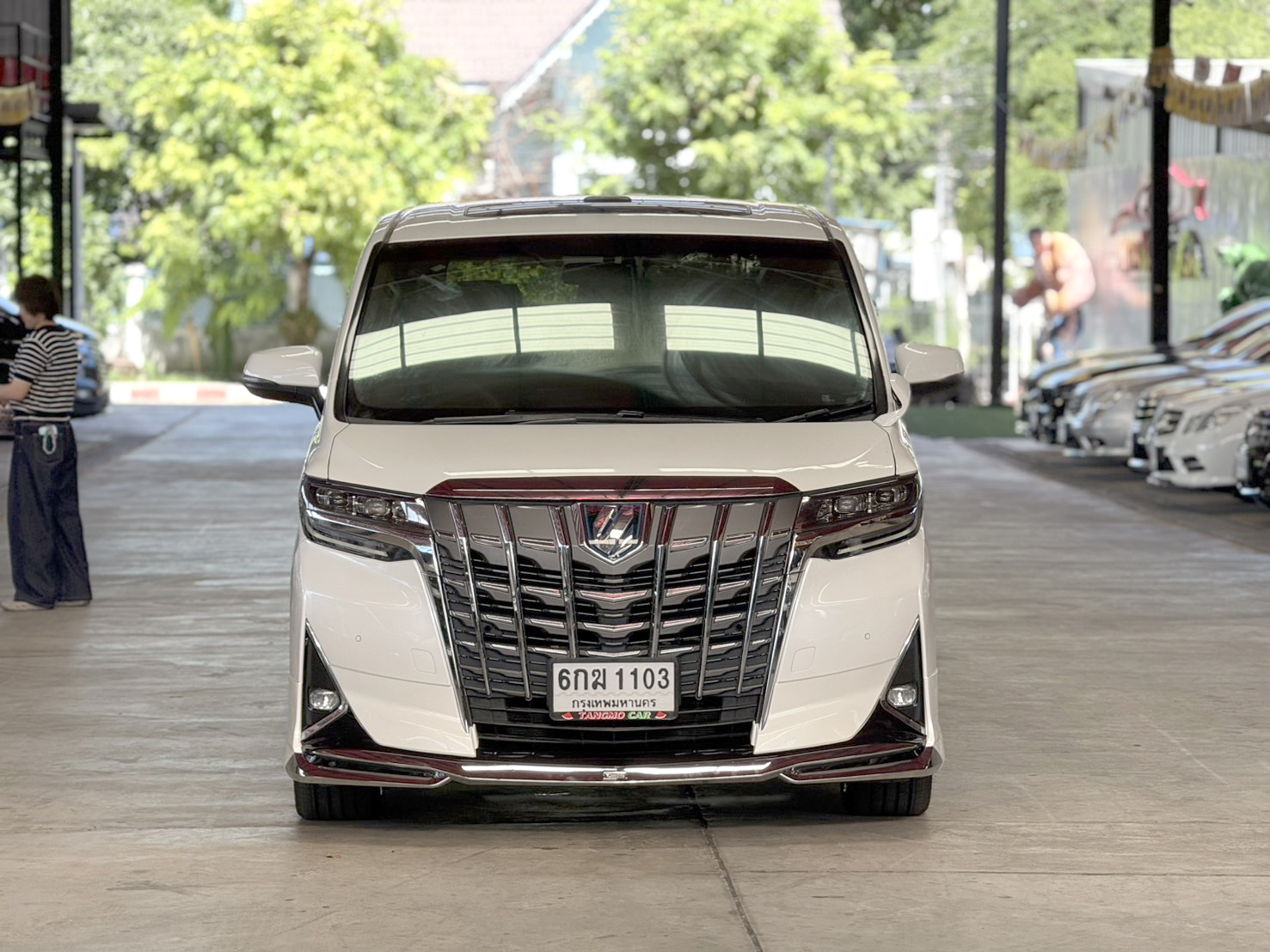 TOYOTA ALPHARD 2.5 G 2017
