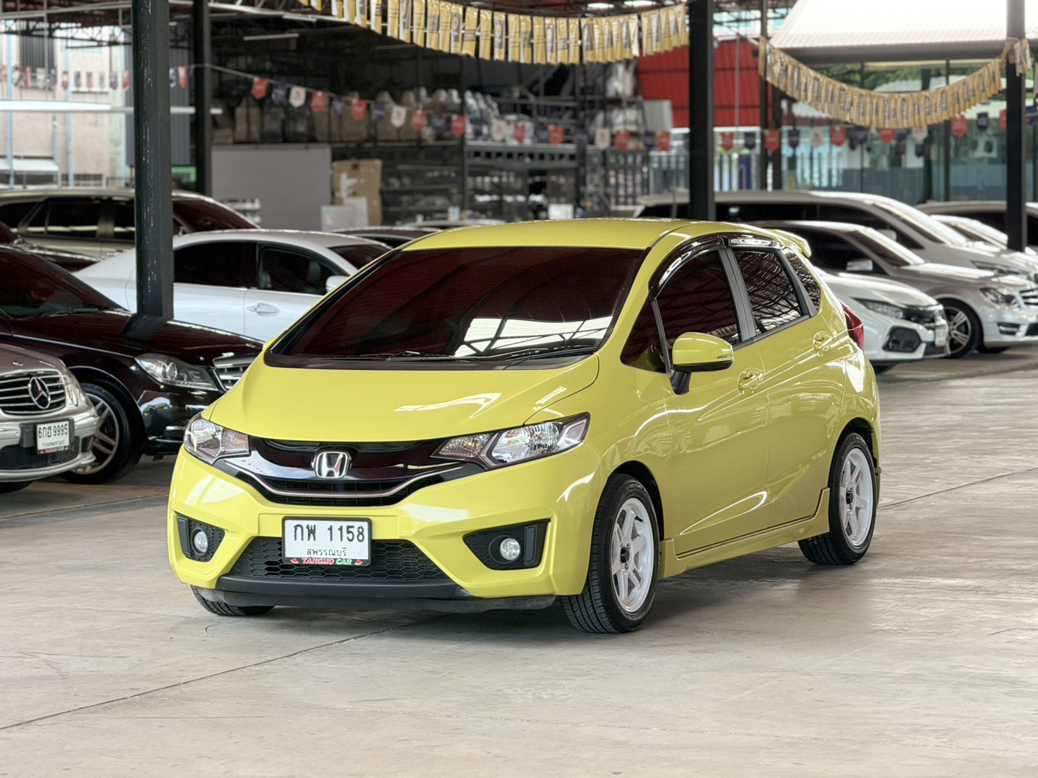 HONDA JAZZ 1.5 SV i-VTEC 2015
