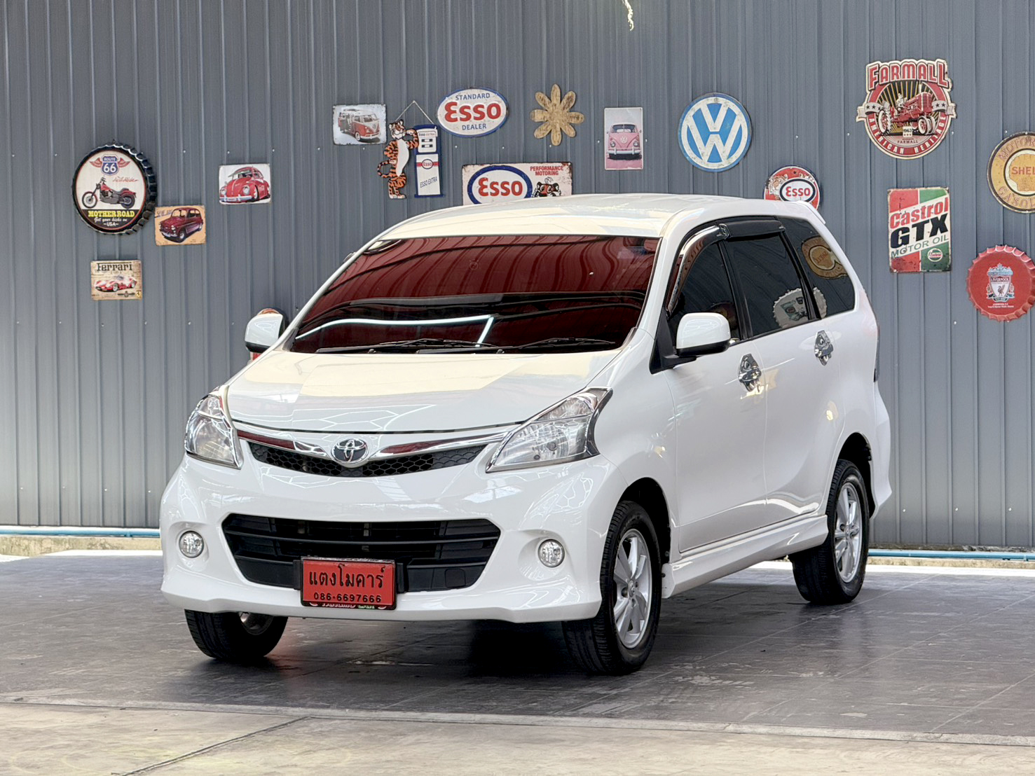 TOYOTA AVANZA 1.5 S 2012