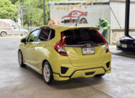 HONDA JAZZ 1.5 SV i-VTEC 2015