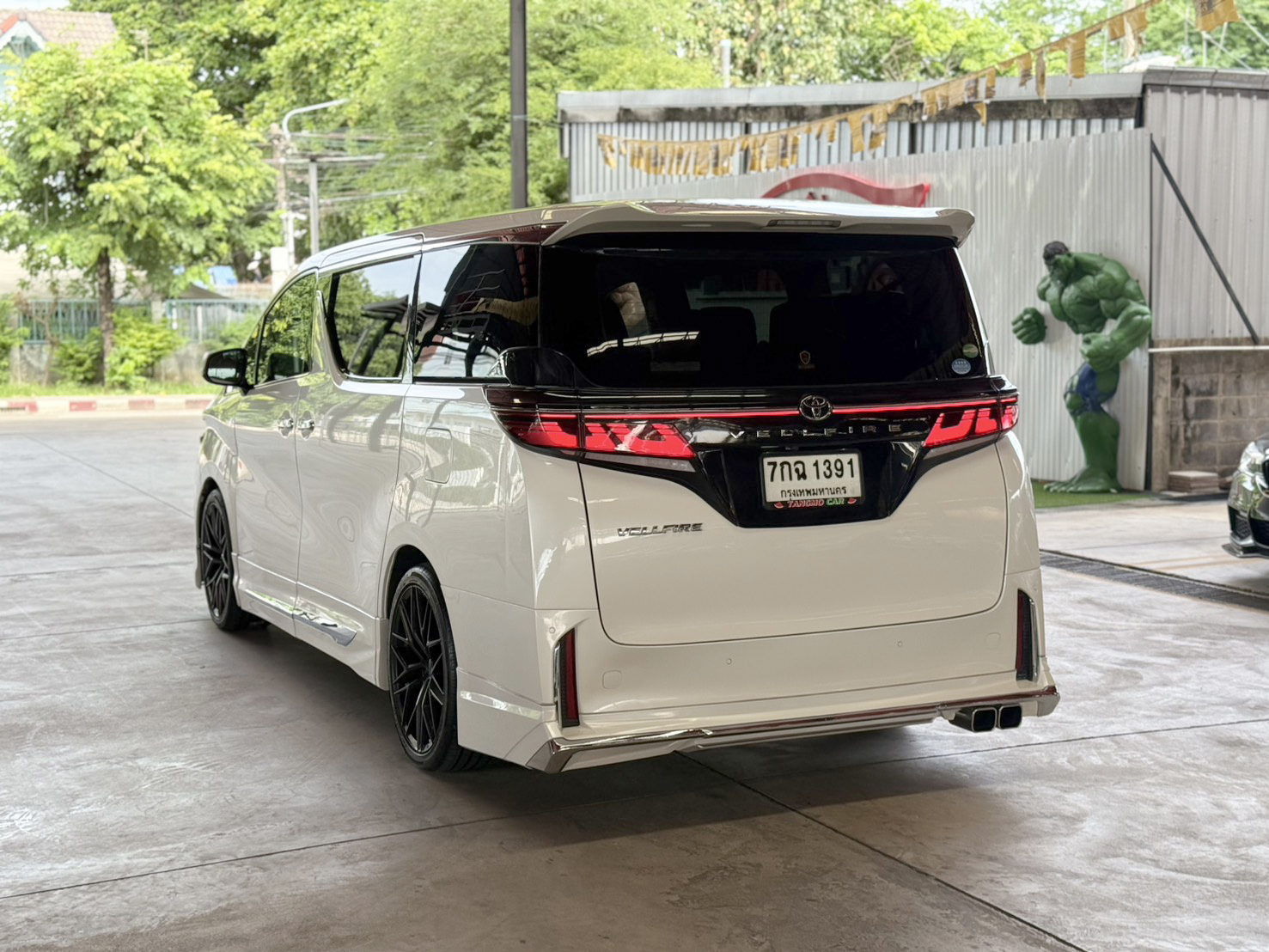 TOYOTA VELLFIRE 2.5 Z-G GRADE 2018
