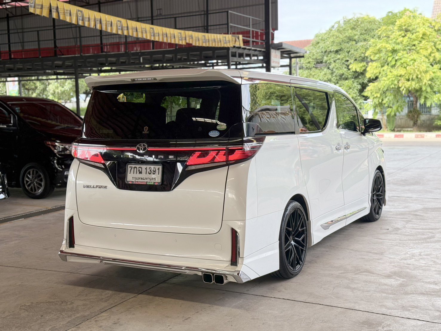 TOYOTA VELLFIRE 2.5 Z-G GRADE 2018