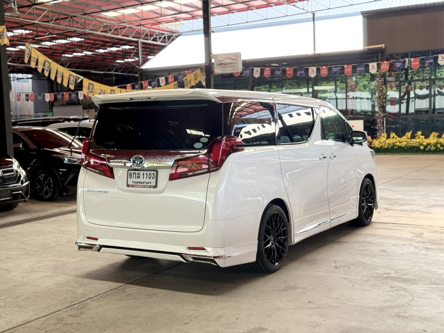 TOYOTA ALPHARD 2.5 G 2017