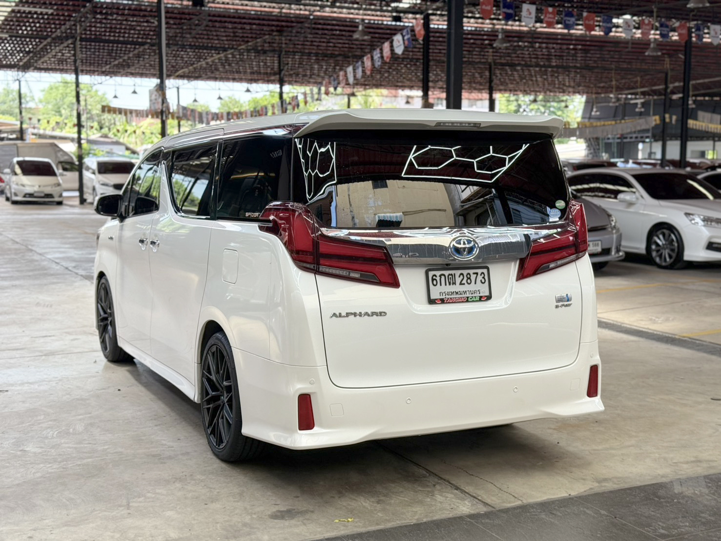 TOYOTA ALPHARD 2.5 SR-C HYBRID