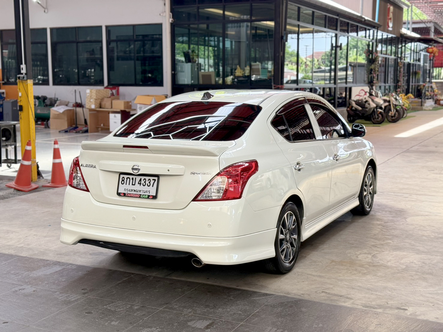 NISSAN ALMERA 1.2  E Sportech 2019