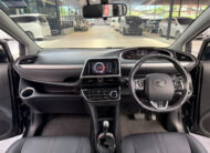 TOYOTA SIENTA 1.5 V 2020