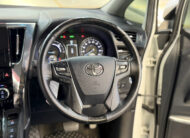 TOYOTA ALPHARD 2.5 SR-C HYBRID