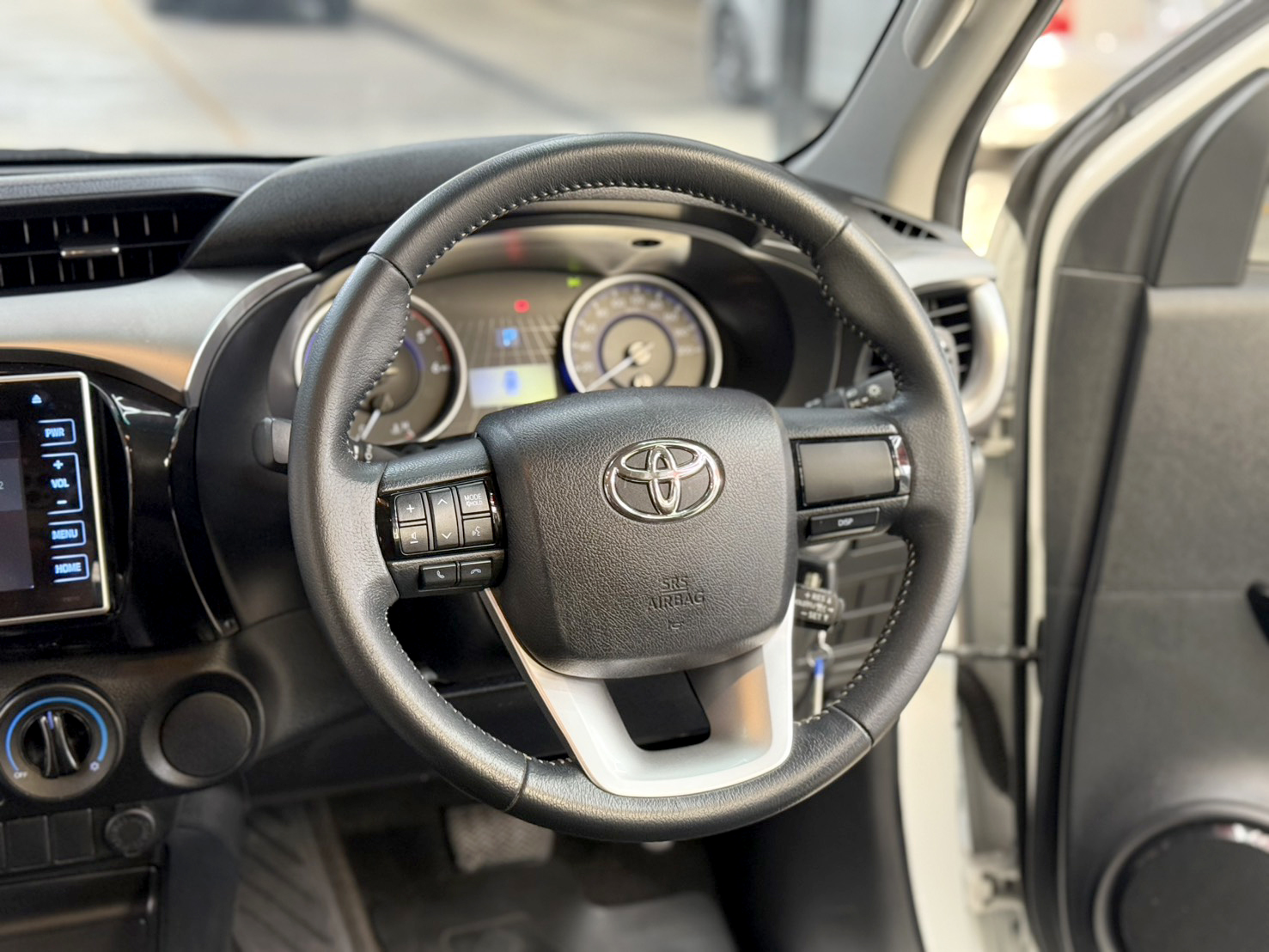 TOYOTA REVO 2.4 E PLUS PRERUNNER 2018