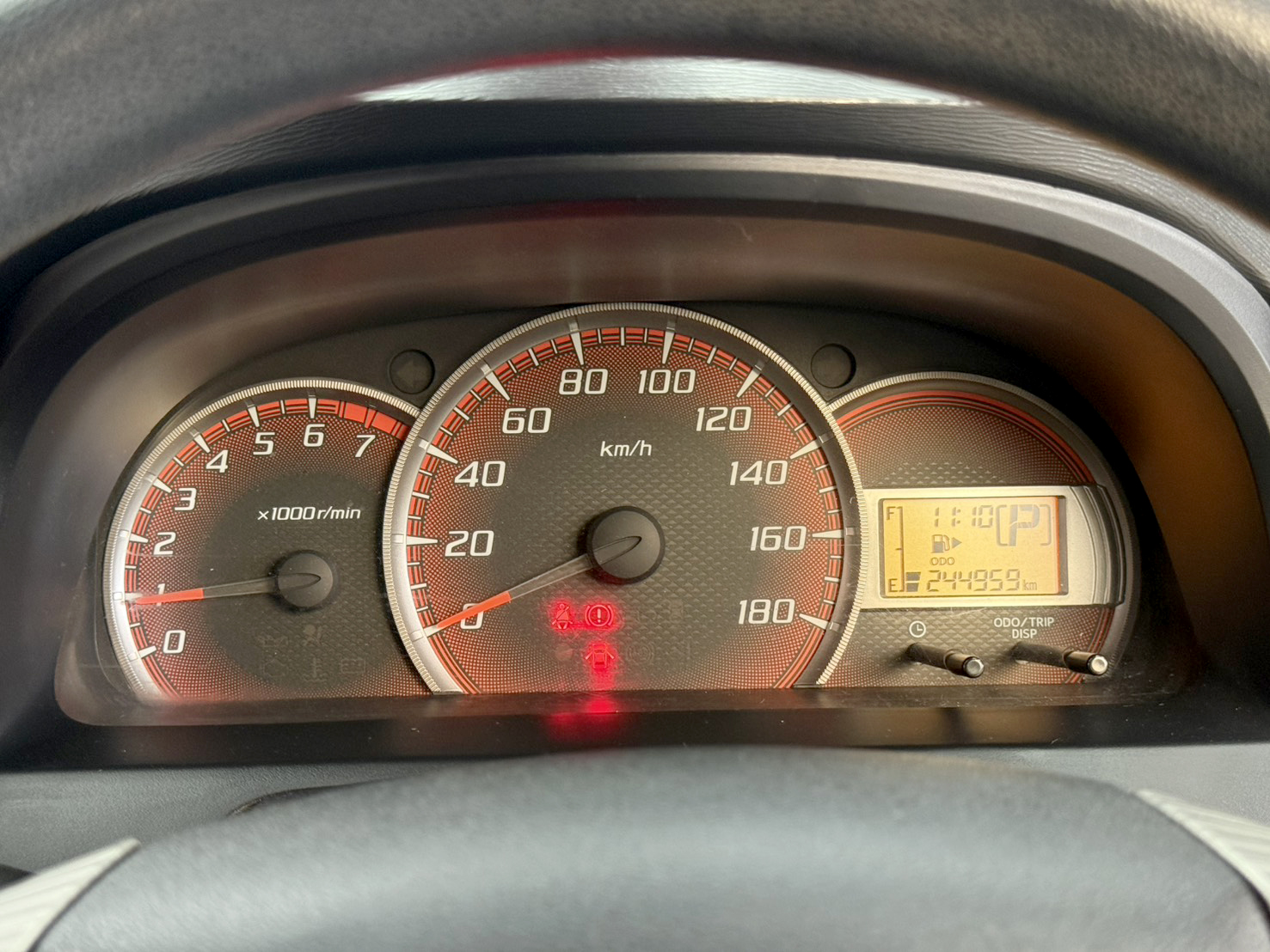 TOYOTA AVANZA 1.5 S 2012