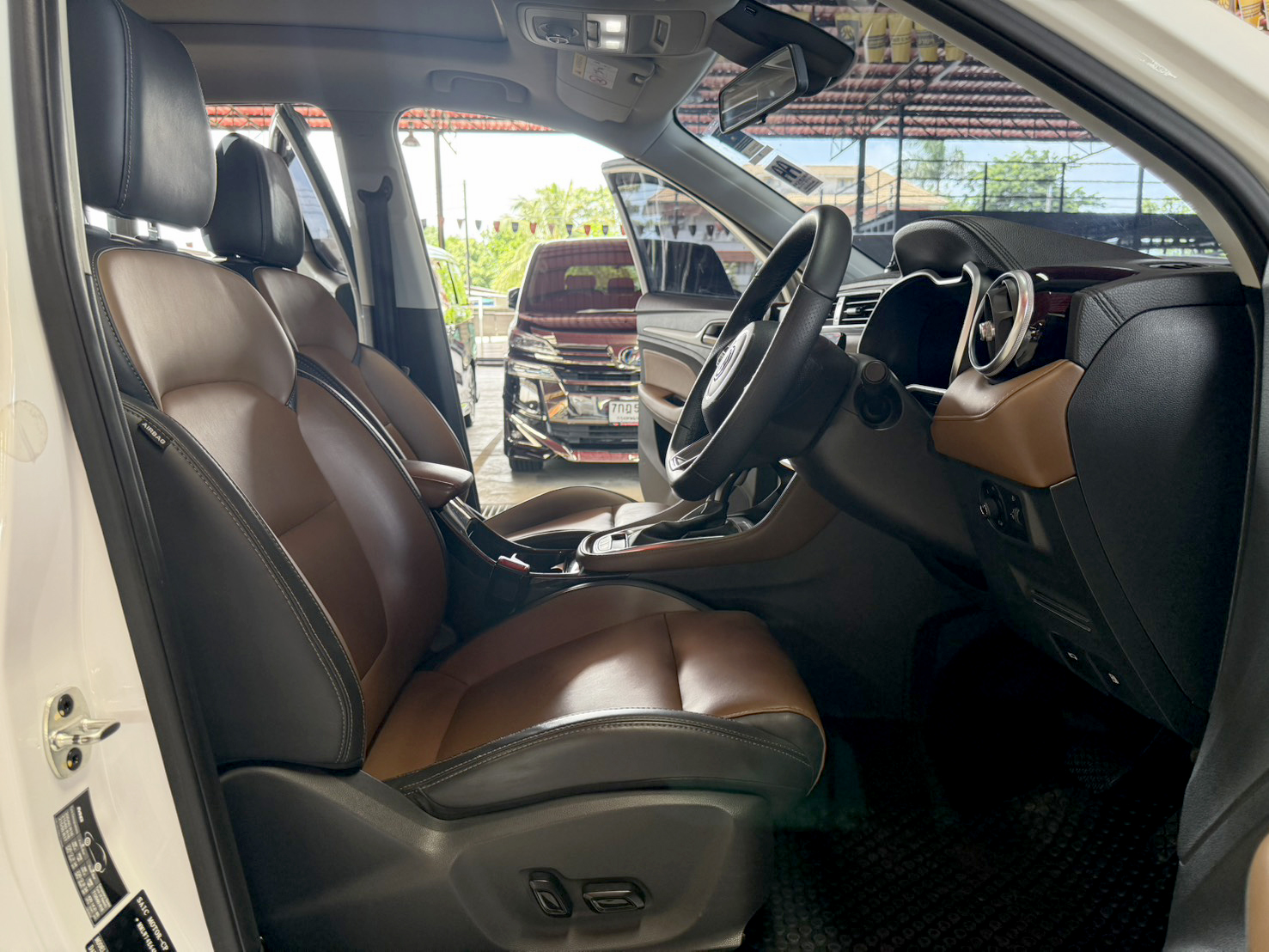 MG ZS 1.5 X+ SUNROOF 2022