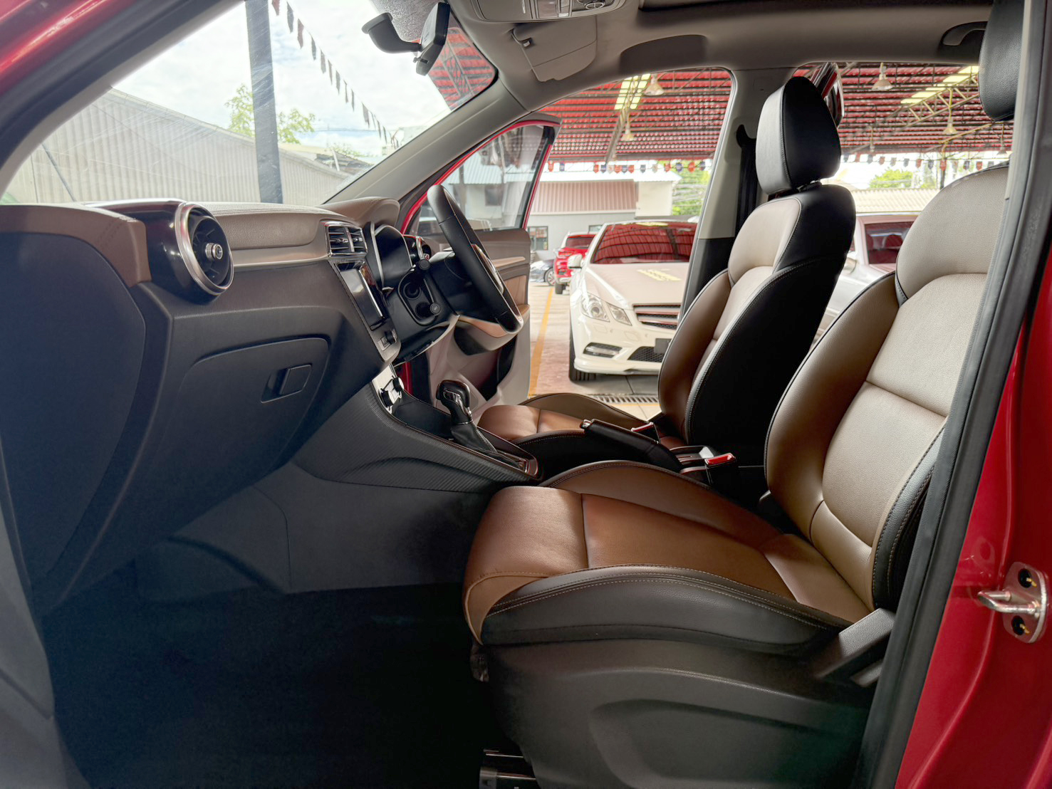 MG ZS 1.5 X+ SUNROOF 2019