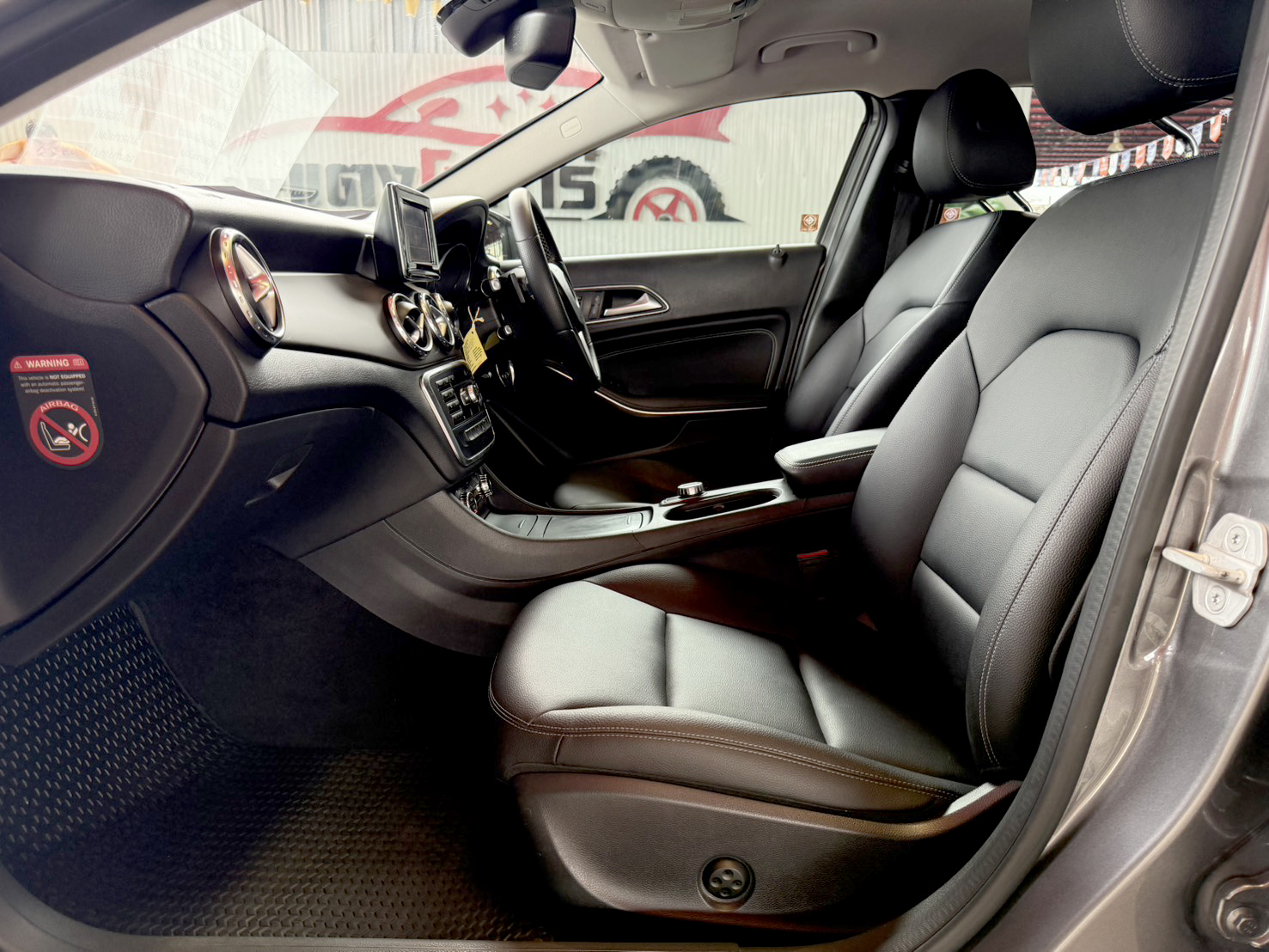 Mercedes-benz GLA200 1.6 Urban 2016