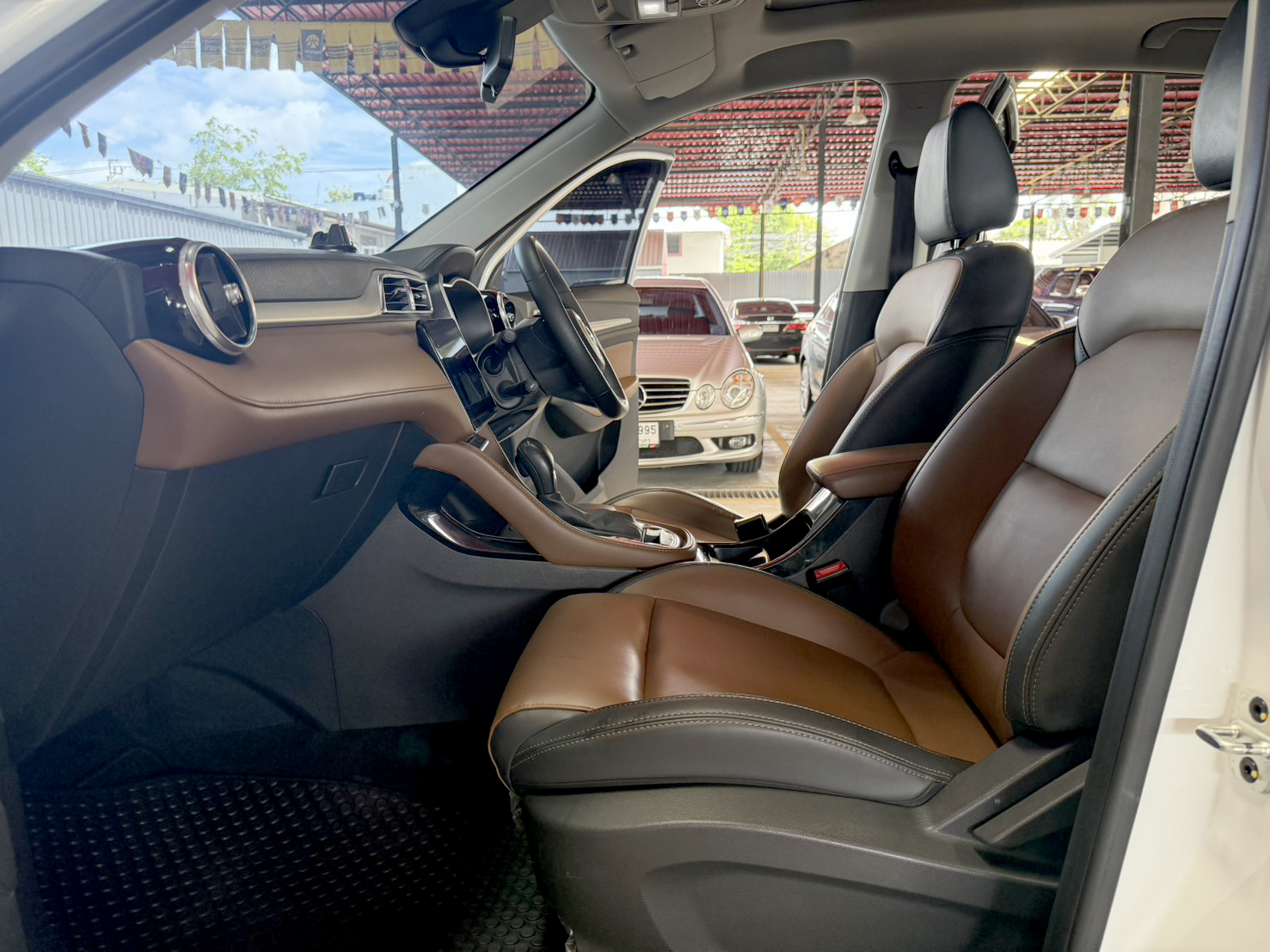 MG ZS 1.5 X+ SUNROOF 2022