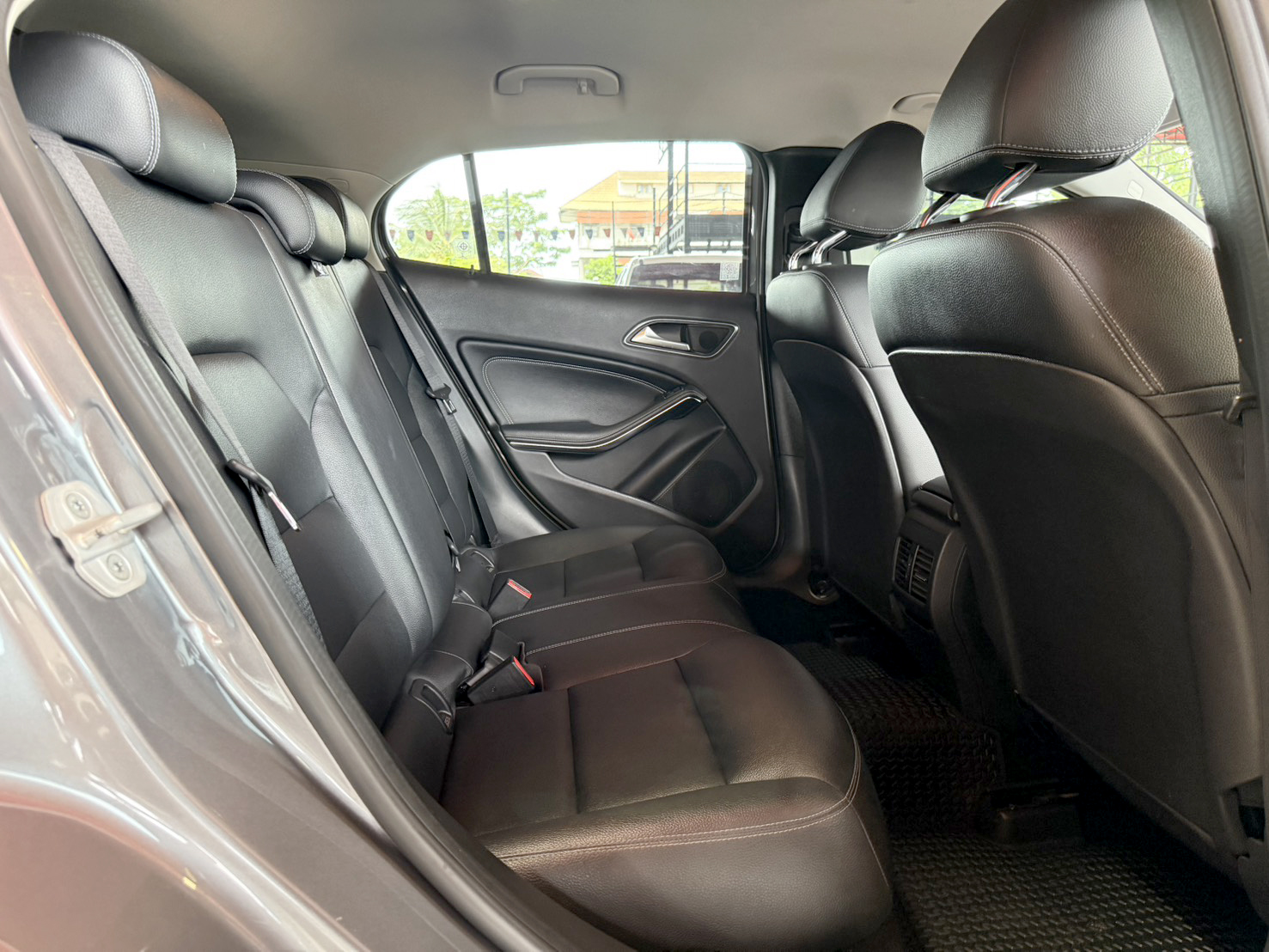 Mercedes-benz GLA200 1.6 Urban 2016