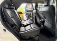 TOYOTA FORTUNER 2.4 V 2017