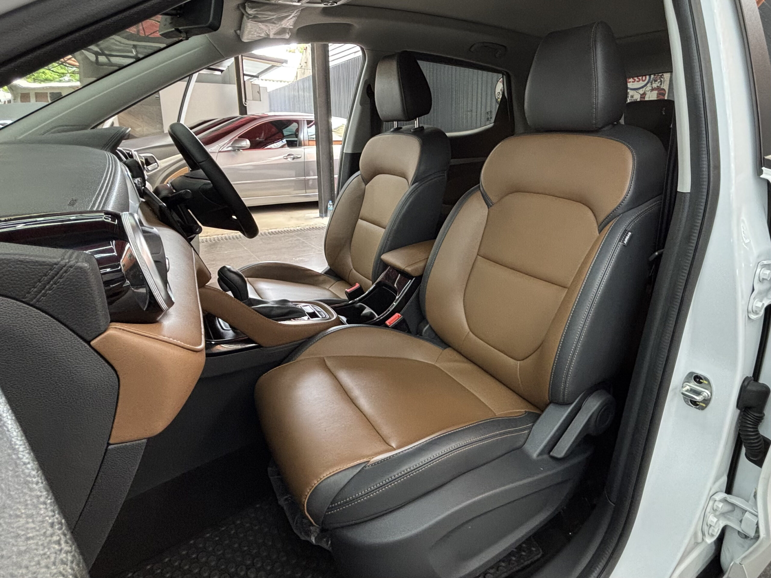 MG ZS 1.5 V SUNROOF 2022