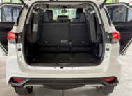 TOYOTA FORTUNER 2.4 V 2017