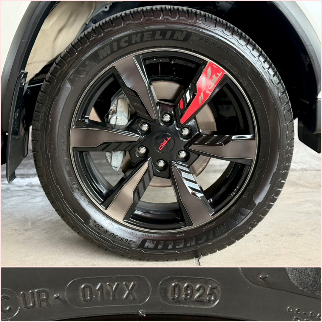 TOYOTA FORTUNER 2.4 V 2017