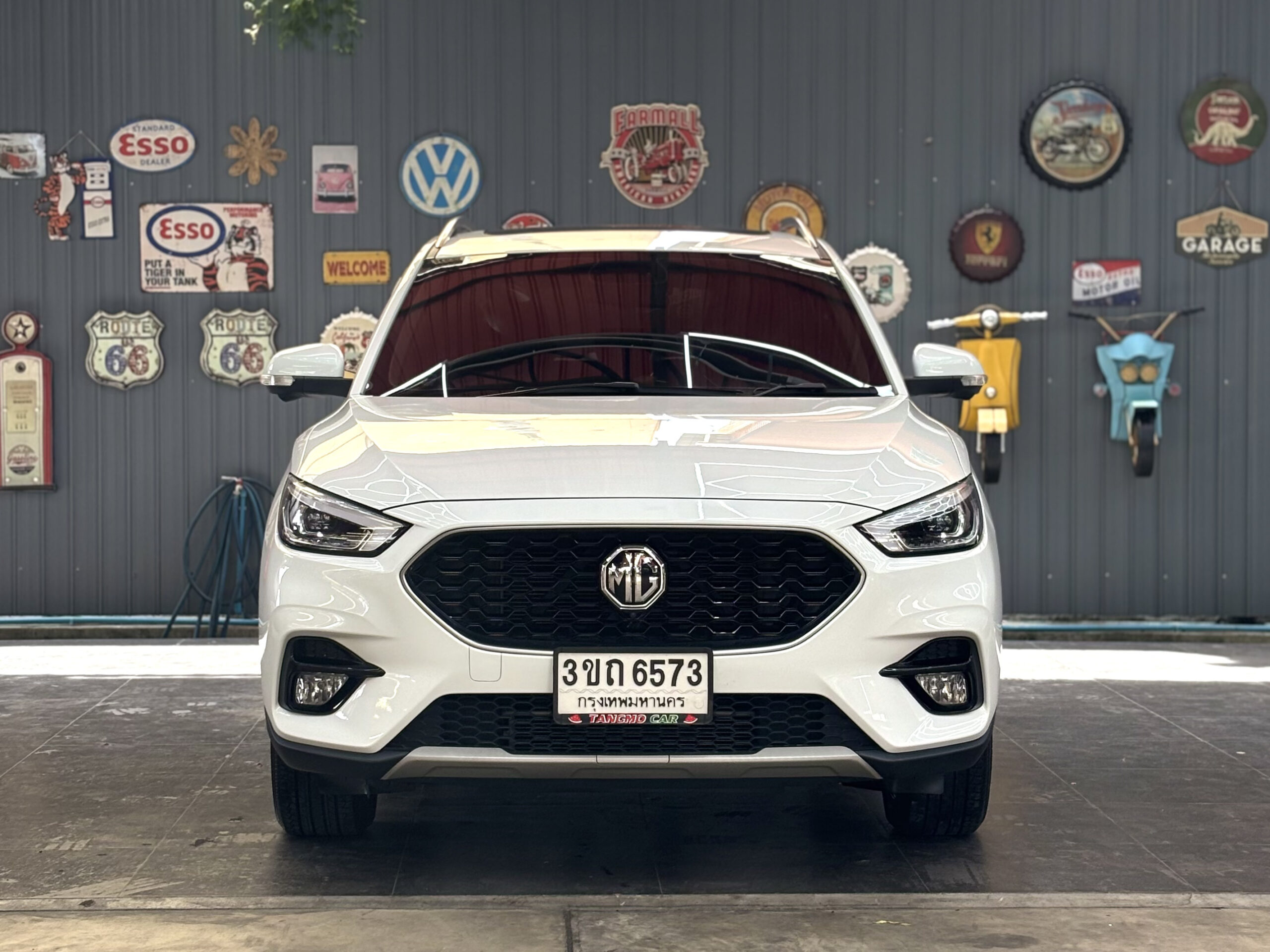 MG ZS 1.5 V SUNROOF 2022