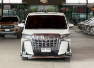 TOYOTA ALPHARD 2.5 G-F HYBRID 2020