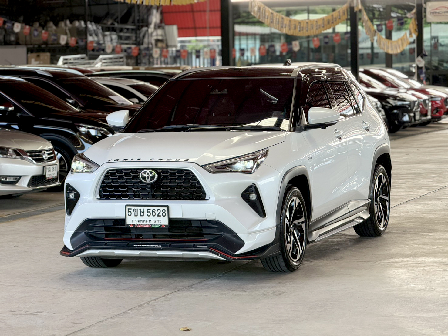 TOYOTA YARIS CROSS 1.5 HEV Premium Luxury 2024