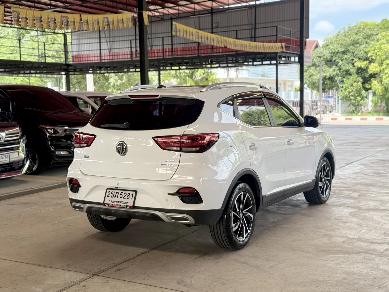 MG ZS 1.5 X+ SUNROOF 2022