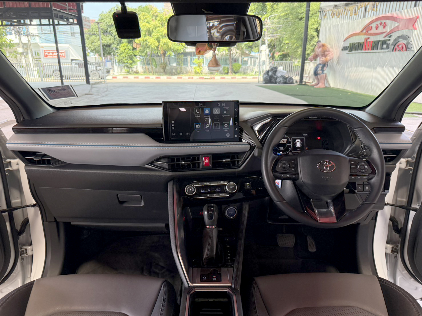 TOYOTA YARIS CROSS 1.5 HEV Premium Luxury 2024