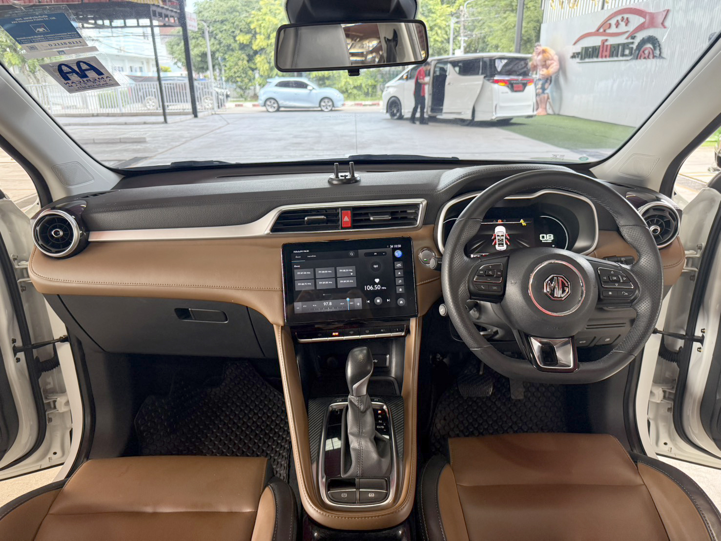 MG ZS 1.5 X+ SUNROOF 2022