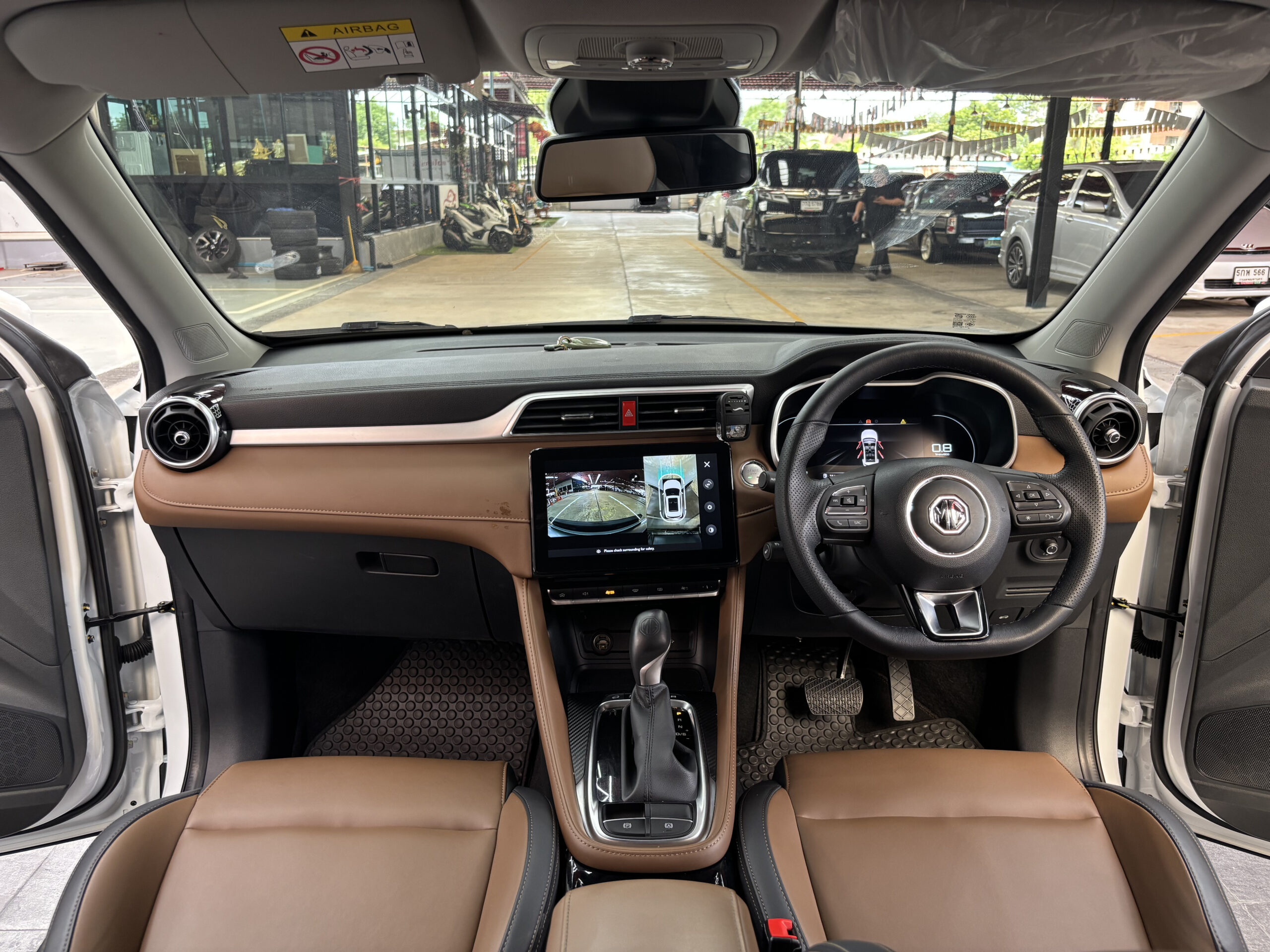 MG ZS 1.5 V SUNROOF 2022